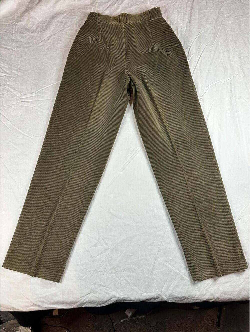 ✨🌿 Vintage Weathervane USA Olive Corduroy High Waist Pleated Pants Size 6🌿✨ - Picture 8 of 16